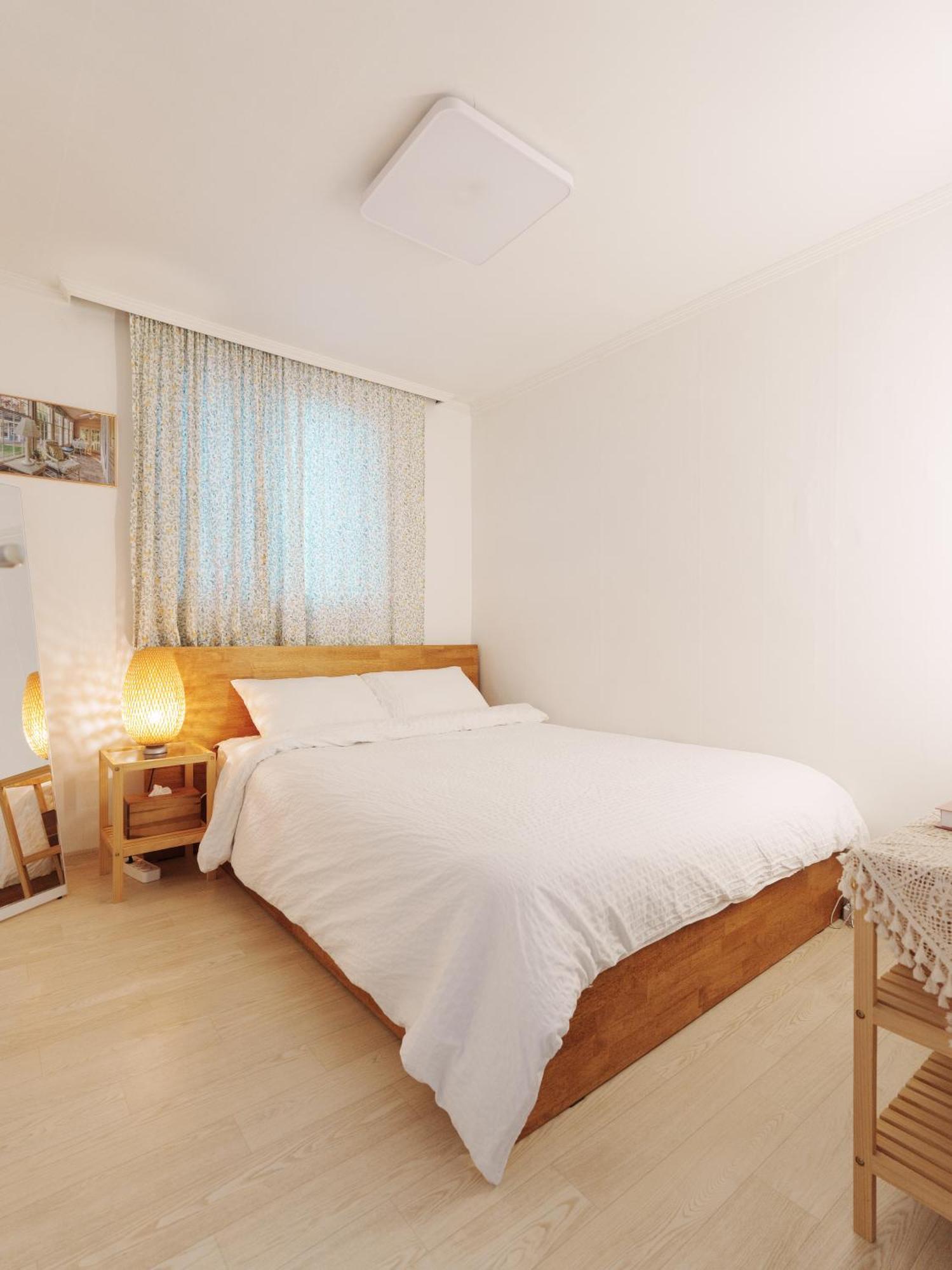 Yuri 2 Apartment Seoul